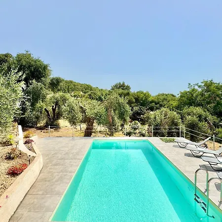 Elea Boutique With Private Pool By Dadovillas * 아카라비