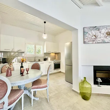 Elea Boutique With Private Pool By Dadovillas