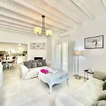 Vila Elea Boutique With Private Pool By Dadovillas *